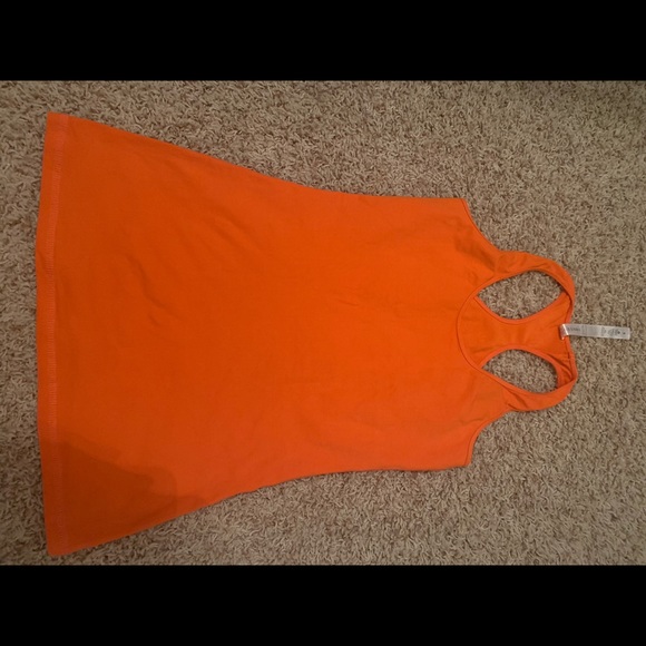 Lululemon Top - Picture 1 of 3